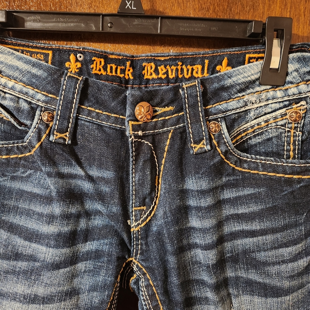 Rocks!! Size 27